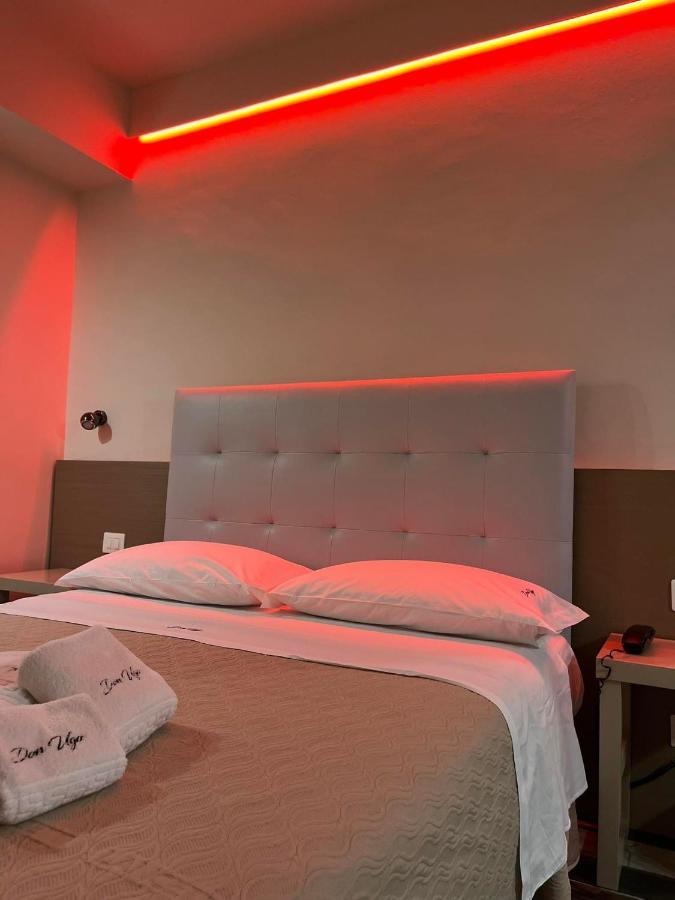 Don Ugo Luxury Rooms Тропея Экстерьер фото