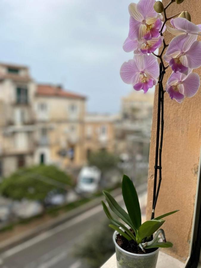 Don Ugo Luxury Rooms Тропея Экстерьер фото