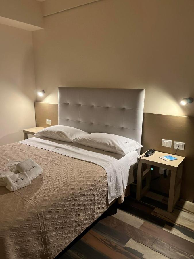 Don Ugo Luxury Rooms Тропея Экстерьер фото