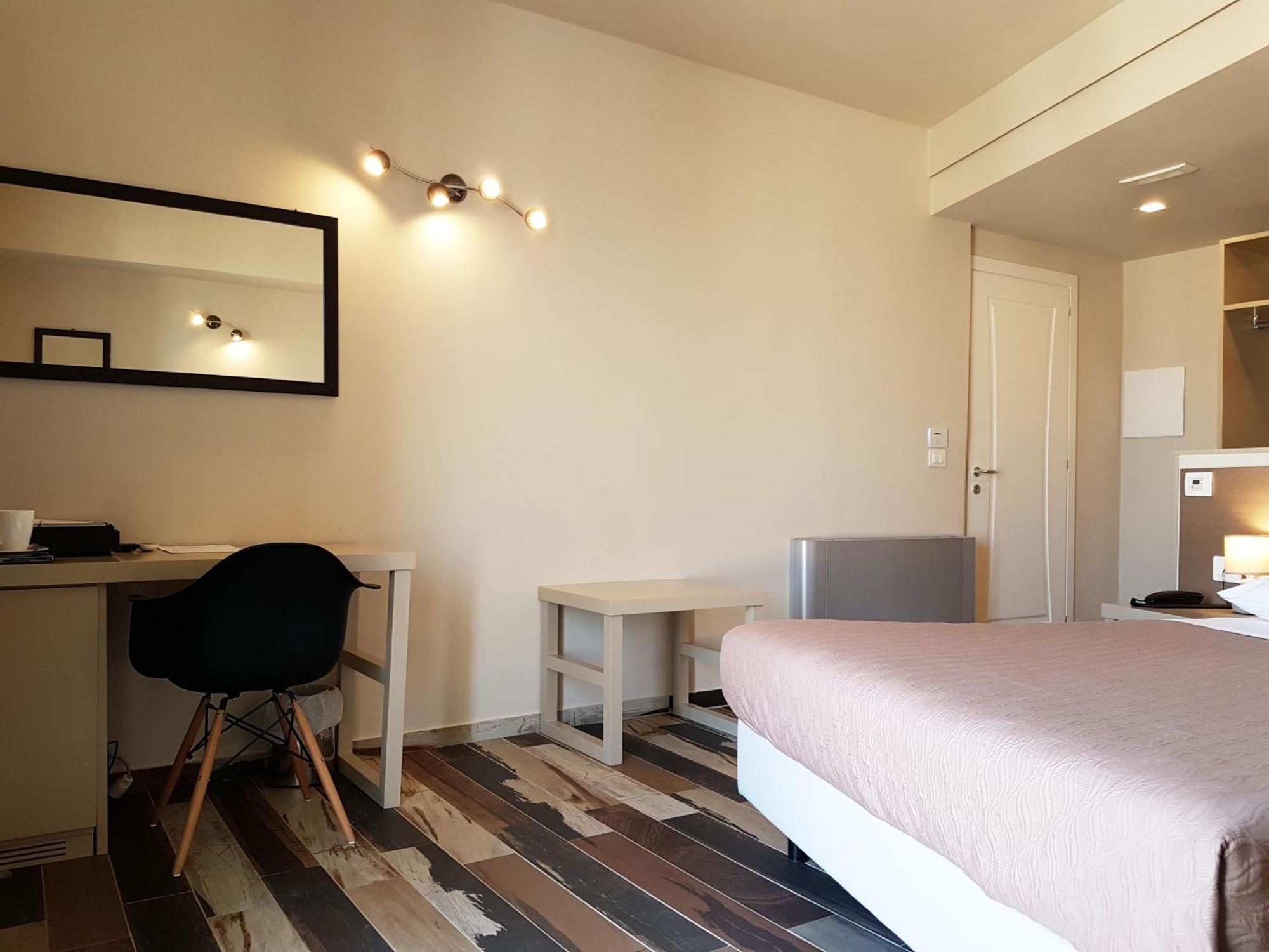 Don Ugo Luxury Rooms Тропея Номер фото