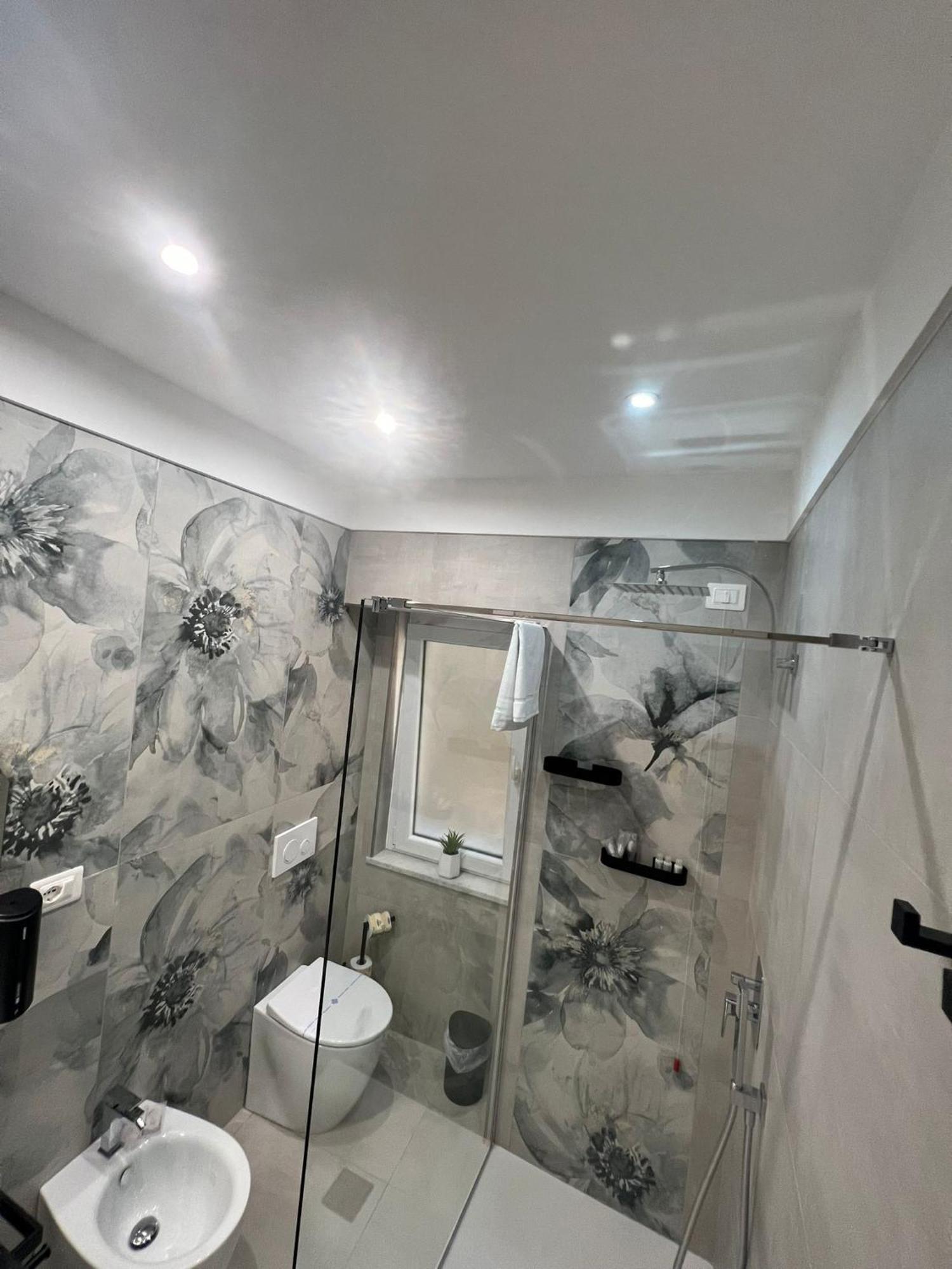 Don Ugo Luxury Rooms Тропея Экстерьер фото