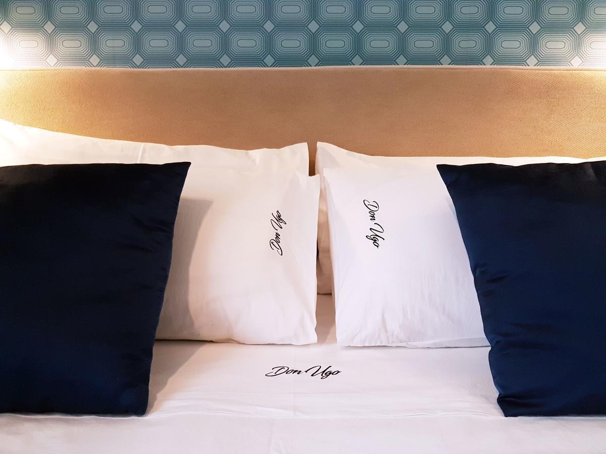 Don Ugo Luxury Rooms Тропея Экстерьер фото