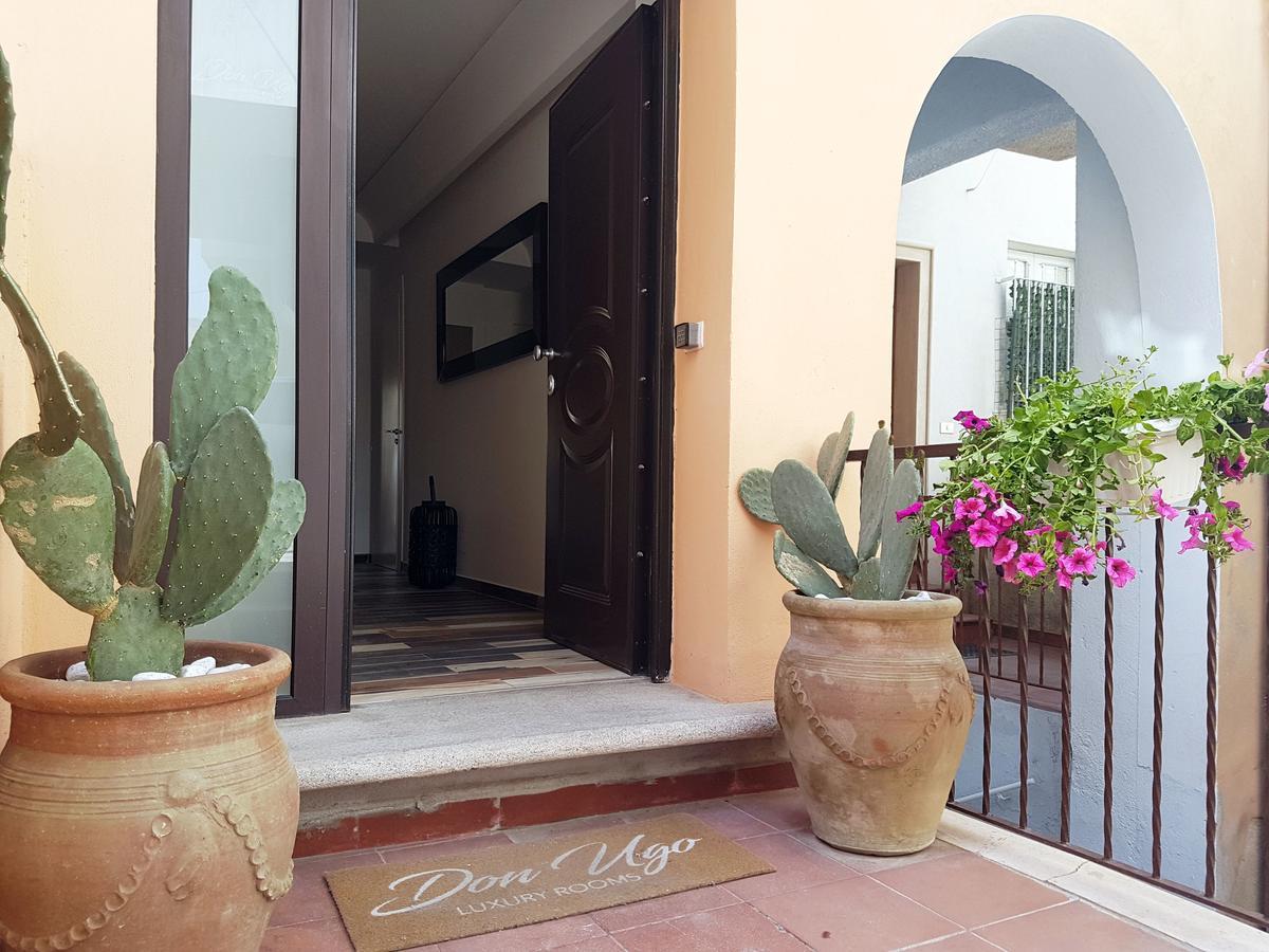 Don Ugo Luxury Rooms Тропея Экстерьер фото